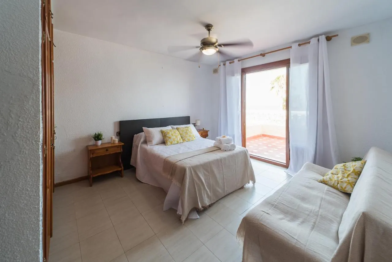 Expoholidays-Chalet Bahari Primera Linea De Playa Roquetas de Mar