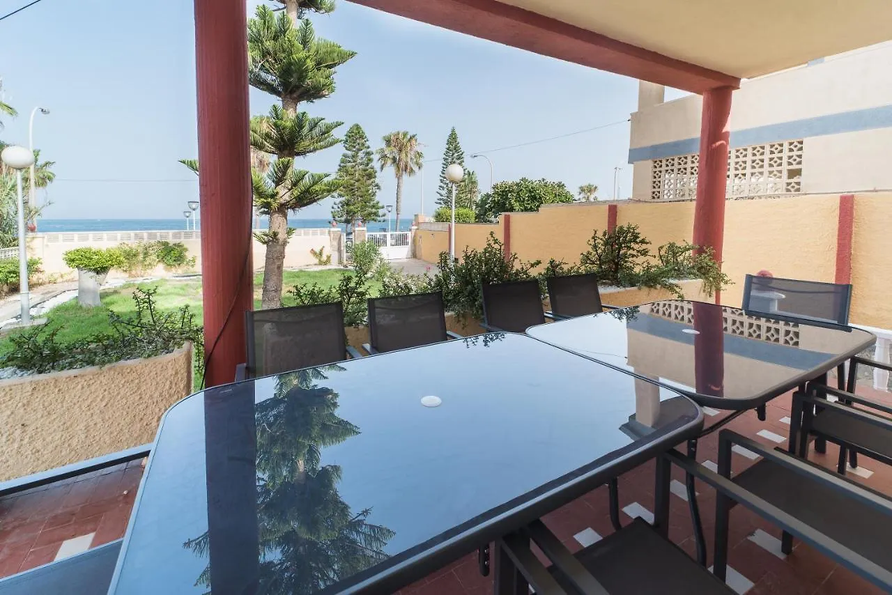 Expoholidays-Chalet Bahari Primera Linea De Playa Roquetas de Mar