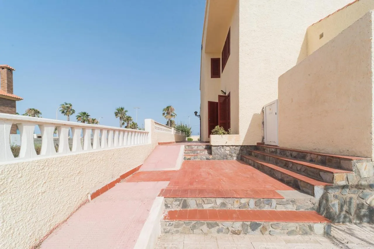 Expoholidays-Chalet Bahari Primera Linea De Playa Roquetas de Mar 0*,