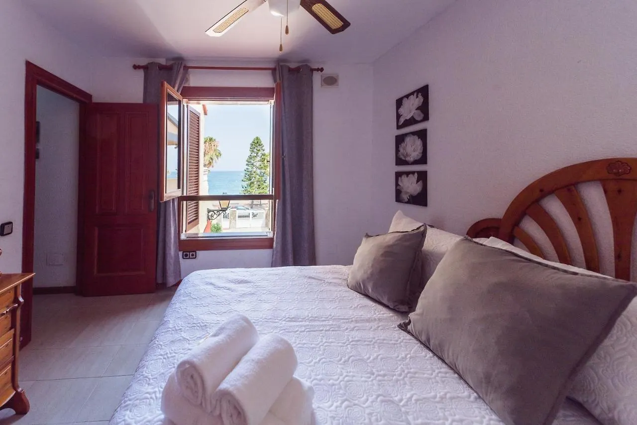 Expoholidays-Chalet Bahari Primera Linea De Playa Roquetas de Mar